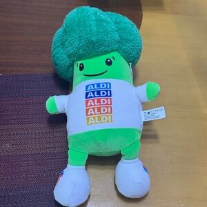 Aldi Plush broccoli